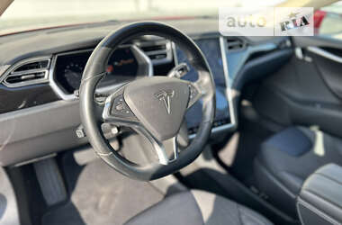 Ліфтбек Tesla Model S 2014 в Києві