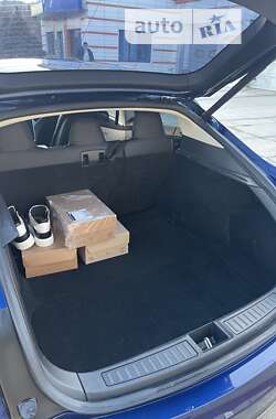 Лифтбек Tesla Model S 2015 в Харькове