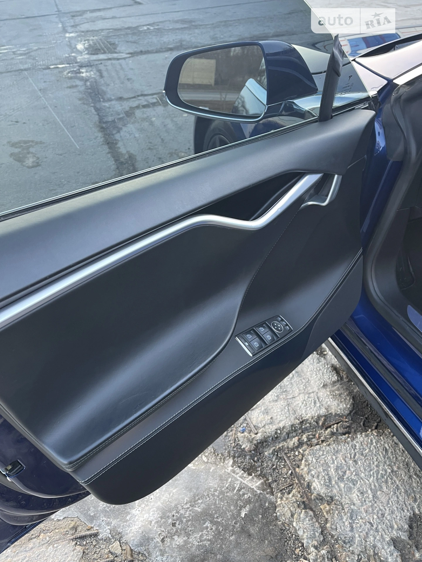 2015 Tesla Model S - мініатюра 15