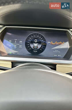 Лифтбек Tesla Model S 2013 в 