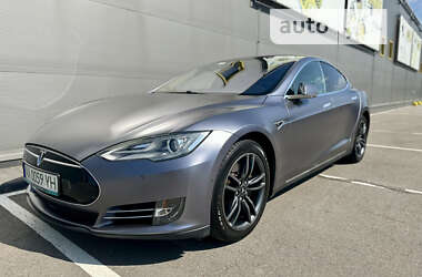 Лифтбек Tesla Model S 2014 в Киеве