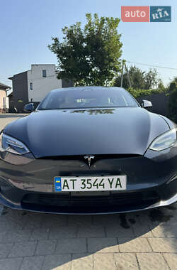 Ліфтбек Tesla Model S 2021 в Івано-Франківську