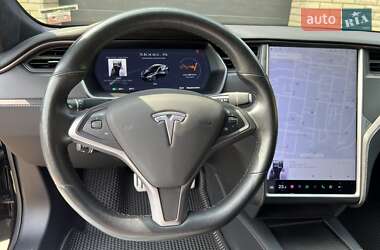 Лифтбек Tesla Model S 2019 в 