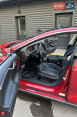 Ліфтбек Tesla Model S 2013 в Тлумачі