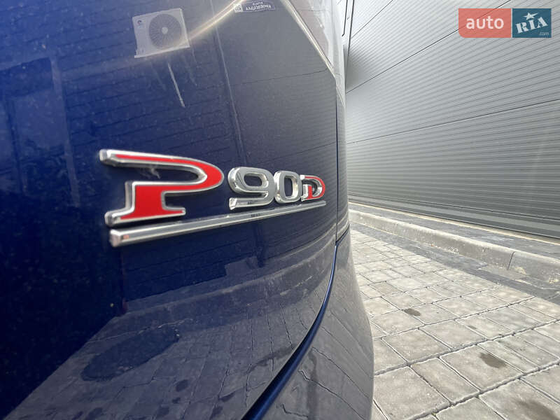 Лифтбек Tesla Model S 2015 в Ивано-Франковске фото 15 Лифтбек Tesla Model S 2015 в Ивано-Франковске