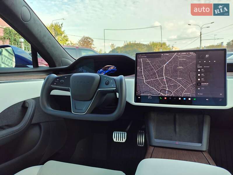 Лифтбек Tesla Model S 2022 в Харькове