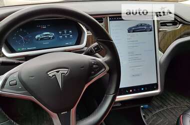 Лифтбек Tesla Model S 2012 в Черновцах