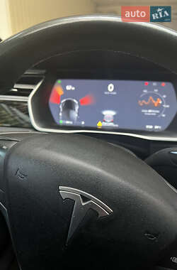 Лифтбек Tesla Model S 2017 в Днепре