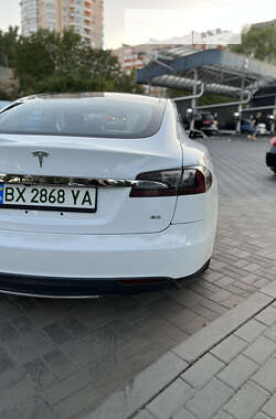 Ліфтбек Tesla Model S 2013 в Хмельницькому