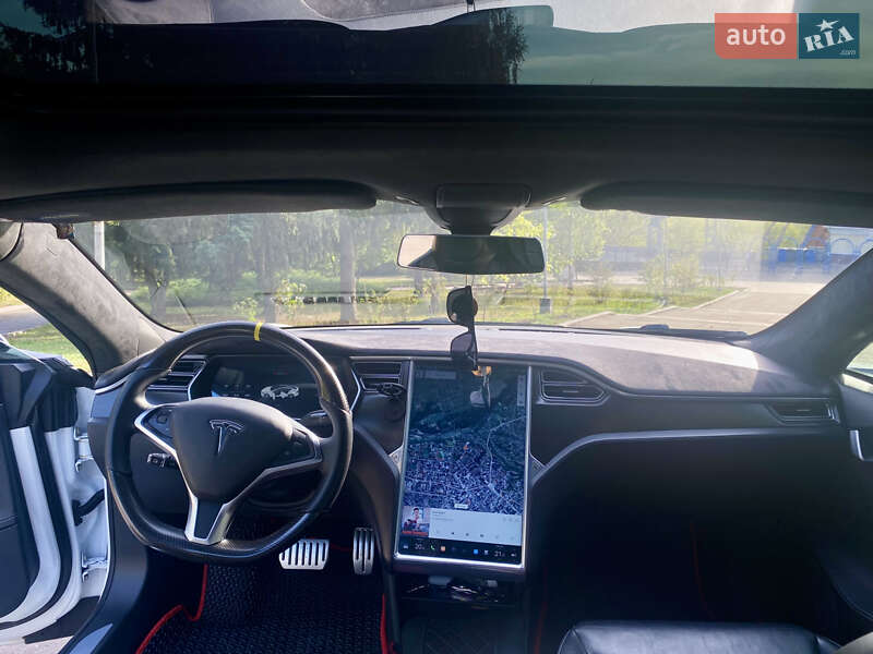Ліфтбек Tesla Model S 2014 в Житомирі