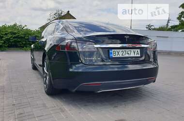 Лифтбек Tesla Model S 2013 в Киеве
