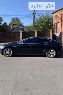 Ліфтбек Tesla Model S 2013 в 