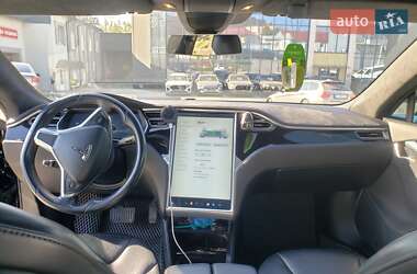 Лифтбек Tesla Model S 2015 в Тернополе