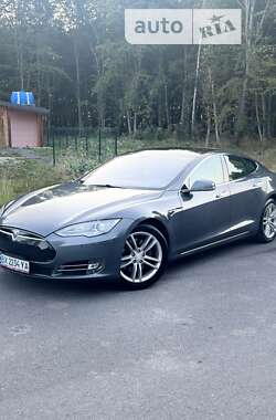 Лифтбек Tesla Model S 2013 в Красилове