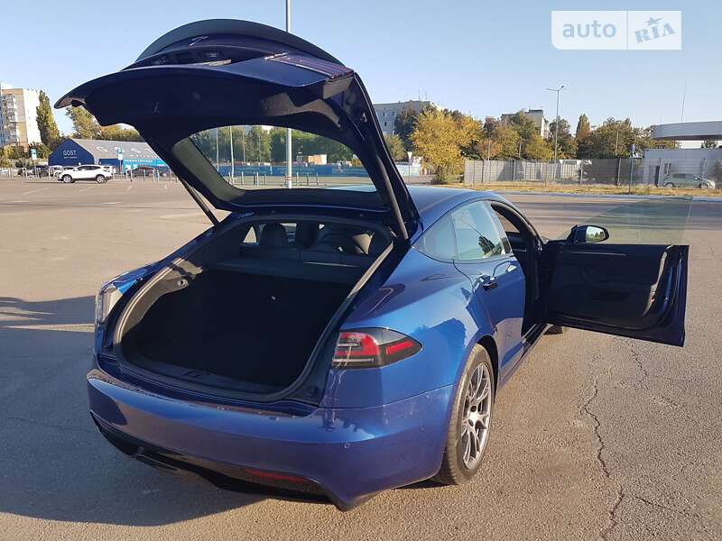 Лифтбек Tesla Model S 2022 в Харькове