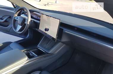 Лифтбек Tesla Model S 2022 в 