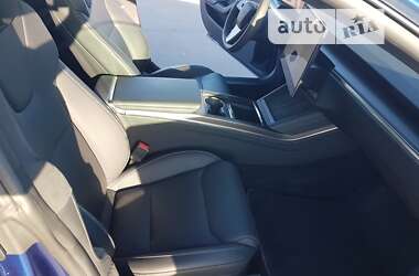Лифтбек Tesla Model S 2022 в 