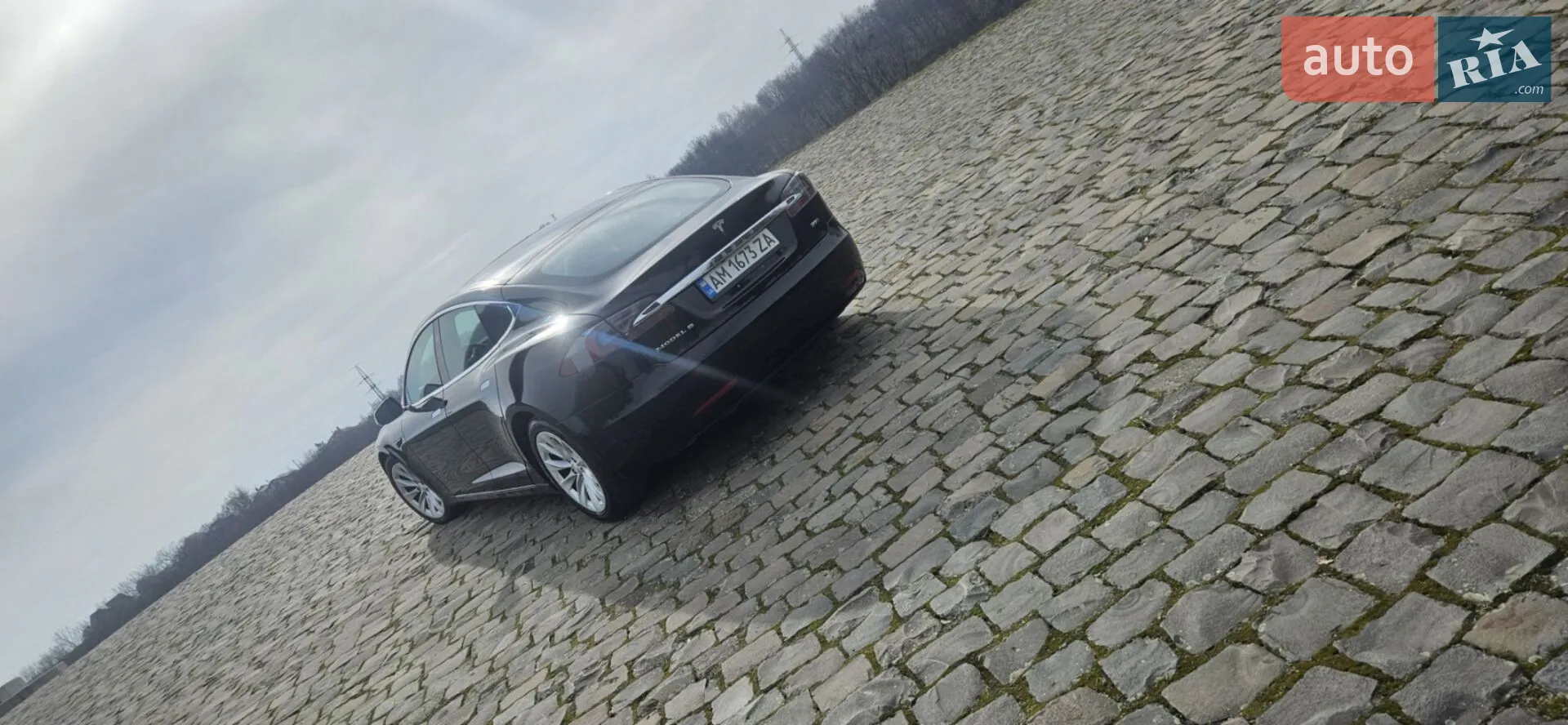 2016 Tesla Model S - мініатюра 10