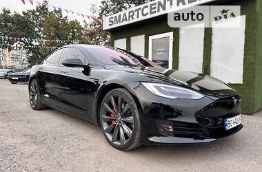 Ліфтбек Tesla Model S 2019 в Києві