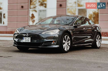 Ліфтбек Tesla Model S 2020 в Одесі