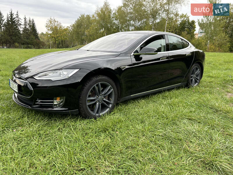 Лифтбек Tesla Model S 2013 в Красилове фото 6 Лифтбек Tesla Model S 2013 в Красилове