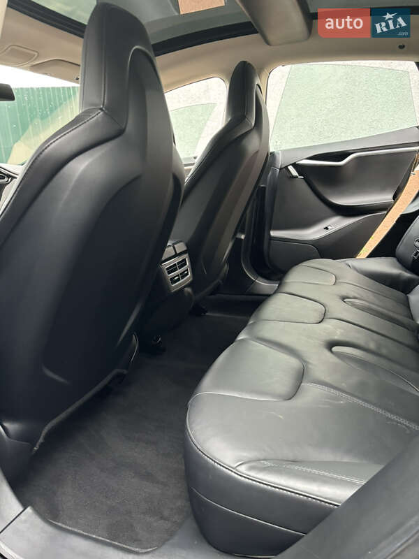 Лифтбек Tesla Model S 2013 в Красилове фото 22 Лифтбек Tesla Model S 2013 в Красилове