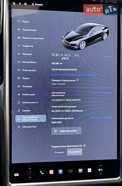 Лифтбек Tesla Model S 2013 в 