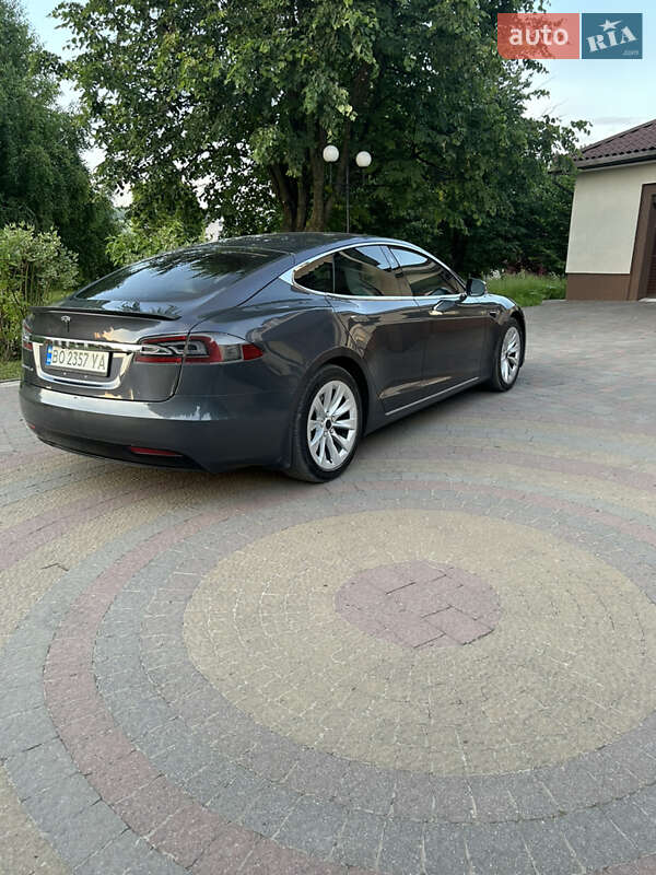 Ліфтбек Tesla Model S 2017 в Рогатині фото 7 Ліфтбек Tesla Model S 2017 в Рогатині