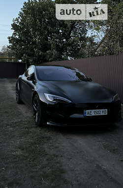 Лифтбек Tesla Model S 2022 в Кривом Роге