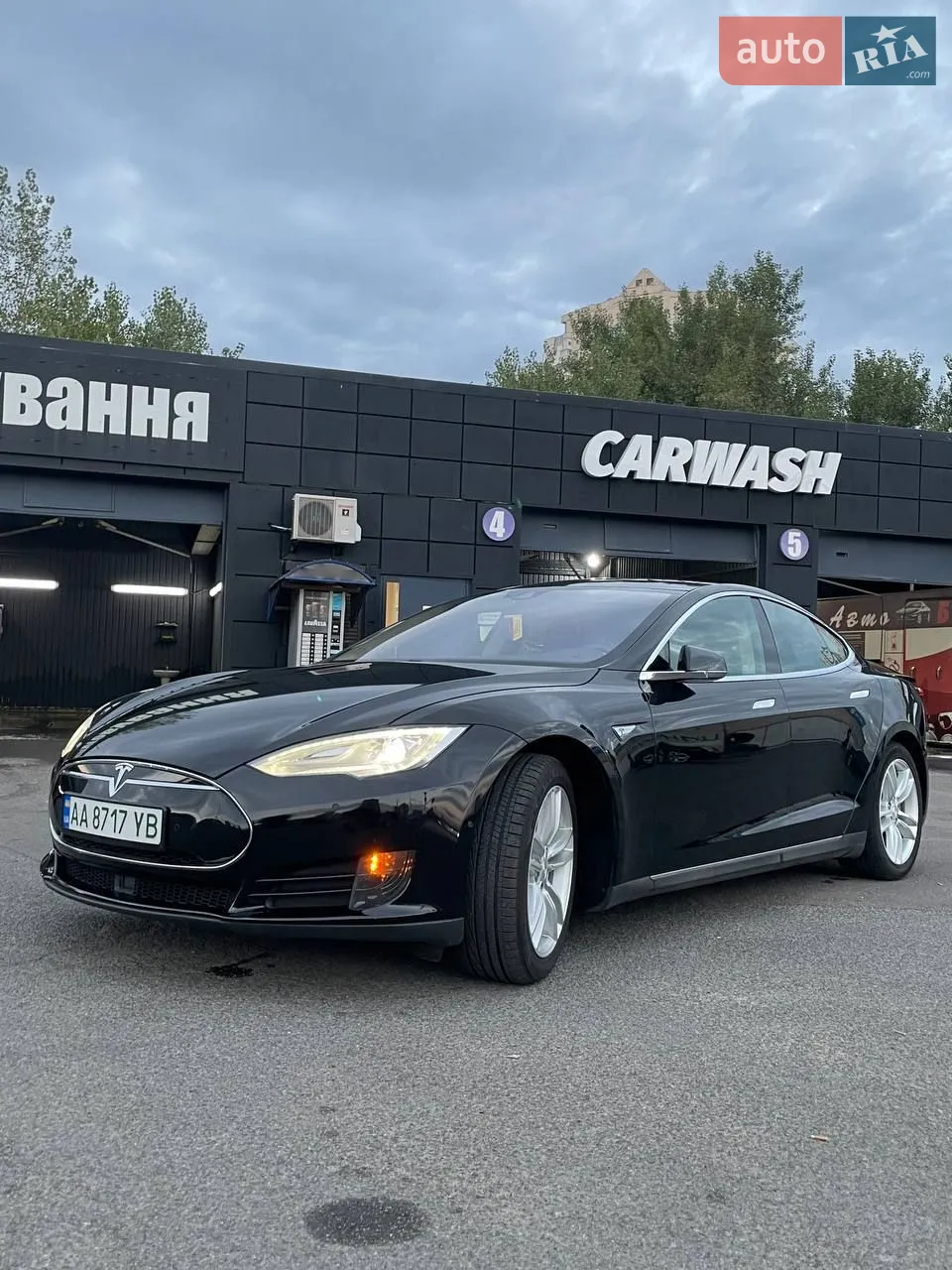 2015 Tesla Model S - мініатюра 21