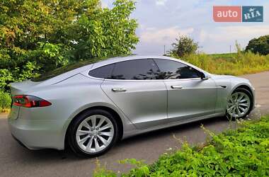 Ліфтбек Tesla Model S 2018 в 