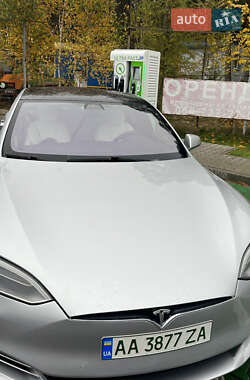 Ліфтбек Tesla Model S 2017 в 