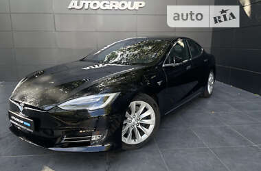 Ліфтбек Tesla Model S 2018 в Одесі