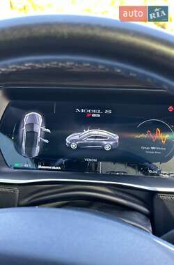 Лифтбек Tesla Model S 2014 в Днепре