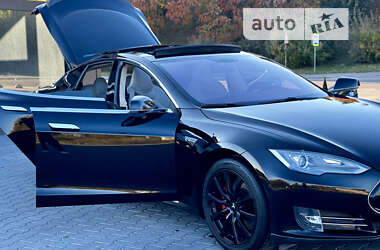 Ліфтбек Tesla Model S 2014 в Зборові