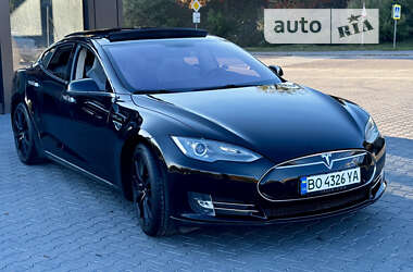 Ліфтбек Tesla Model S 2014 в Зборові