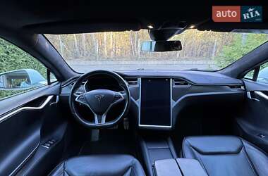 Лифтбек Tesla Model S 2016 в 