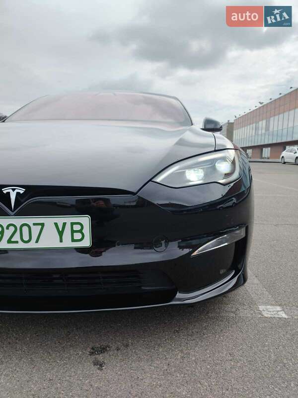 Лифтбек Tesla Model S 2022 в Киеве