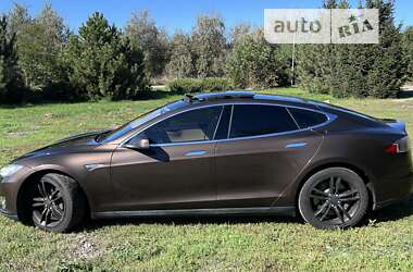 Ліфтбек Tesla Model S 2013 в Одесі