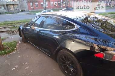 Лифтбек Tesla Model S 2018 в 