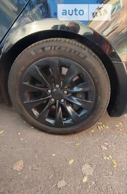 Лифтбек Tesla Model S 2018 в 