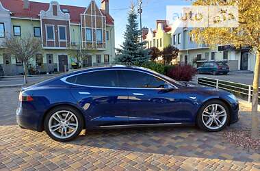 Tesla Model S 2015 Tesla Model S 2015
