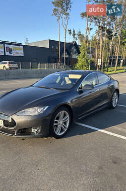 Tesla Model S 2015 Tesla Model S 2015