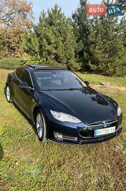 Ліфтбек Tesla Model S 2014 в Одесі