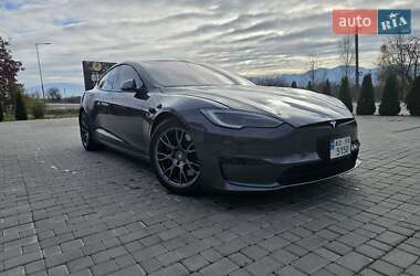 Лифтбек Tesla Model S 2023 в Тячеве