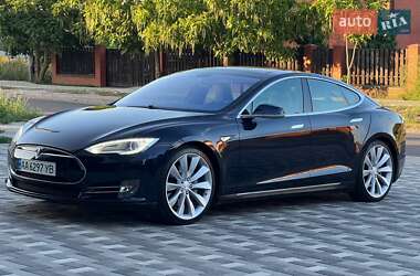 Ліфтбек Tesla Model S 2013 в Києві