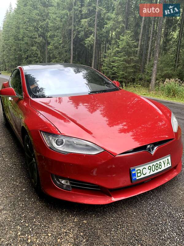 Лифтбек Tesla Model S 2016 в Львове фото 3 Лифтбек Tesla Model S 2016 в Львове