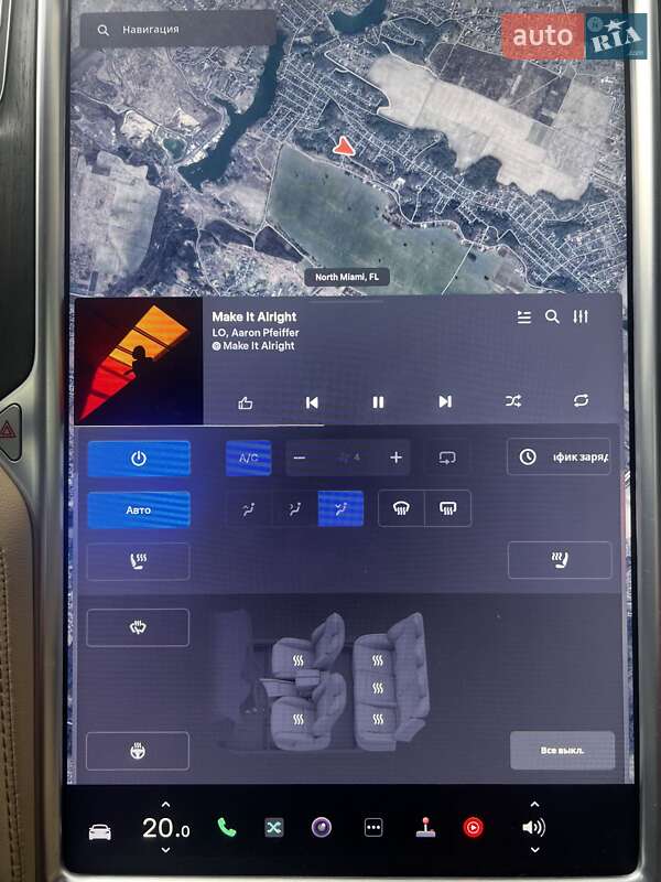 Лифтбек Tesla Model S 2015 в Киеве