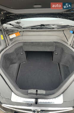 Лифтбек Tesla Model S 2013 в Киеве