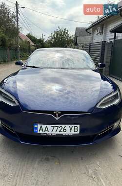 Tesla Model S 2017